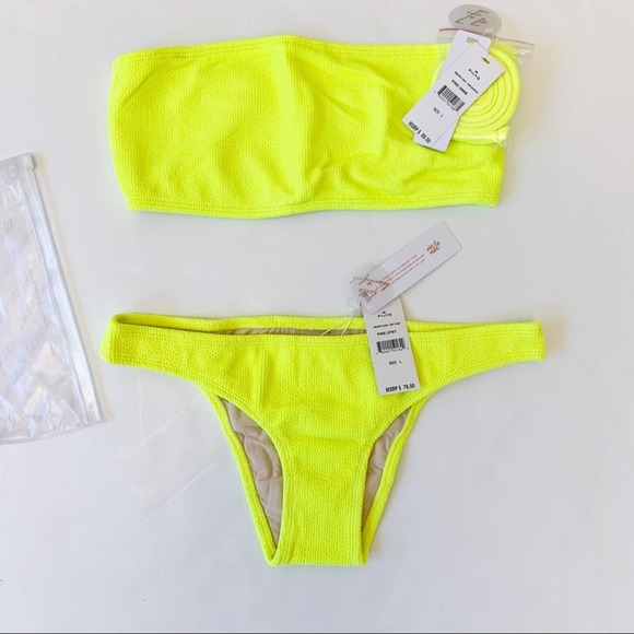 PilyQ Pineapple Reef Bikini Set size Large - Picture 2 of 12